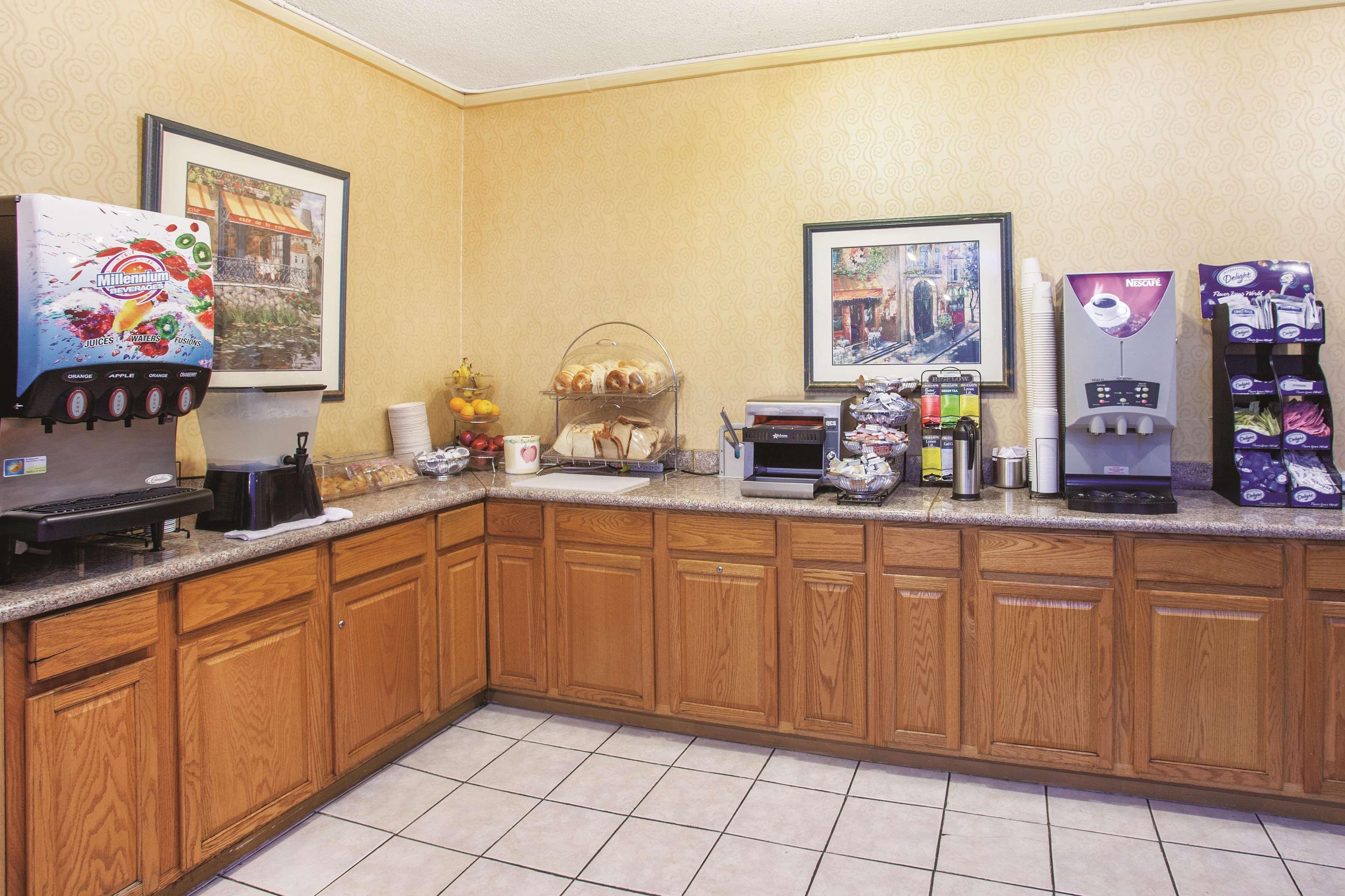 University Inn & Suites Berkeley Ngoại thất bức ảnh