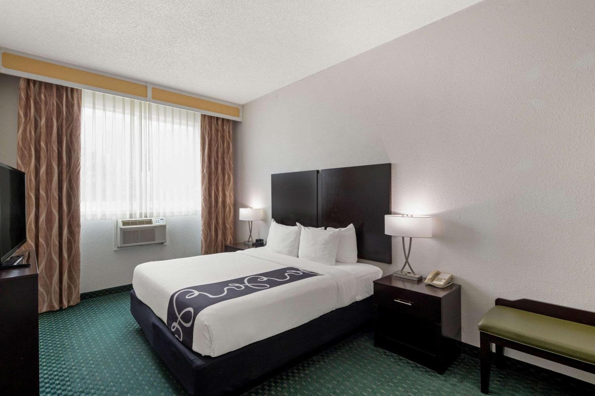 University Inn & Suites Berkeley Phòng bức ảnh
